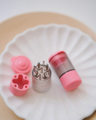 ماساژور سر ( اپلیکاتور سرم ریشه مو)